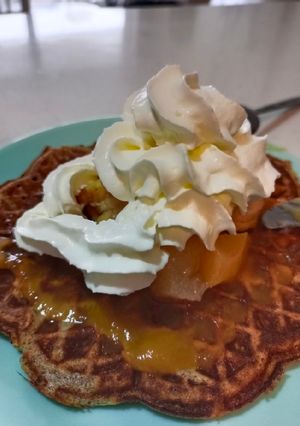 Una foto de Waffles saludables con linaza (solo la masa 😅)
