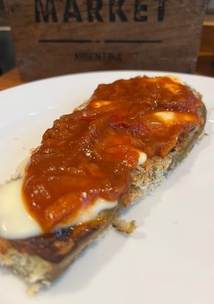 Una foto de Milanesa de berenjena