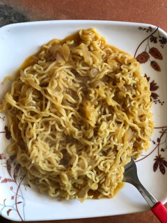 A picture of Onion maggi.