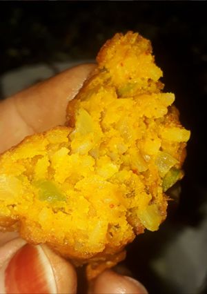 A picture of Maggie pakoda.