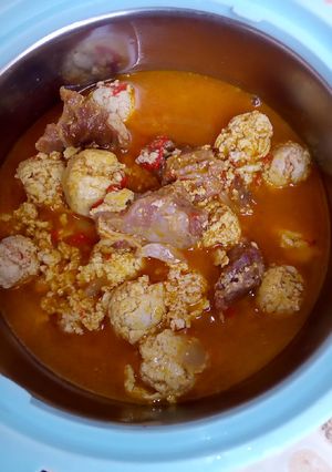 A picture of Egusi soup.