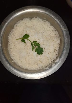 A picture of Namkeen rice.