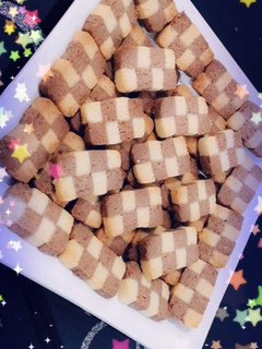 A picture of Checker board cookies.