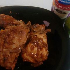A picture of Easy Deli chicken.