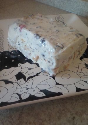 Una foto de Budín helado festivo