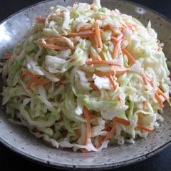 A picture of Simple Coleslaw.