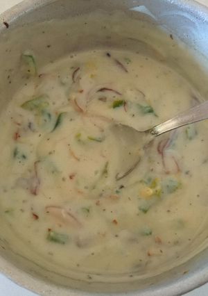 Una foto de Salsa de cebolla y zapallito