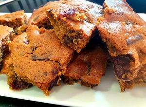 Una foto de Blondies con picotas y choco