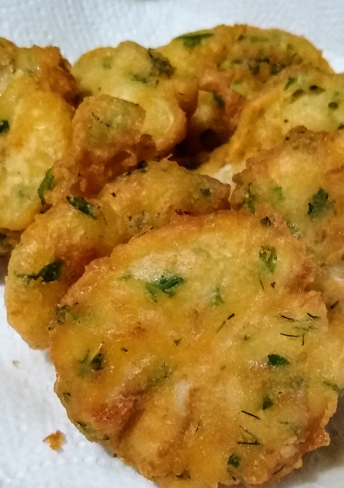 Una foto de Buñuelos de bacalao esponjosos