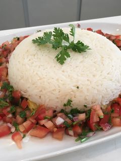 صورة لوصفة صينية طبقات الرز والدجاج والبطاطس