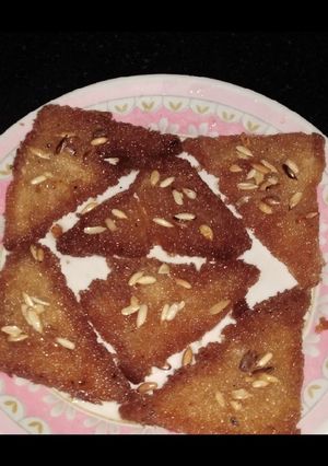 टोस्ट (Toast recipe in hindi) रेसिपी मुख्य फोटो