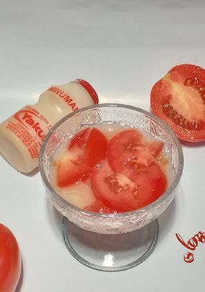 Foto resep Es Tomat Yakult#Bandungrecook2_IndahTriwiartuti