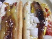 Una foto de salchicha con catsup