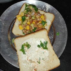 A picture of Sweet Corn sandwich.