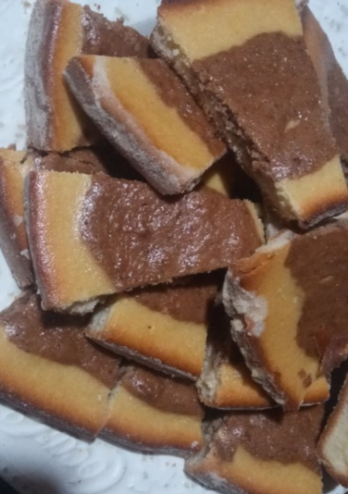 Una foto de Bizcochuelo marmolado imperfecto