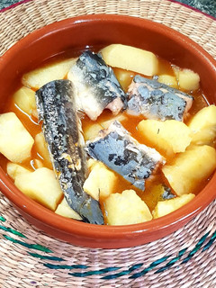 Una foto de All i pebre