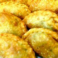 รูปของ Pastel isi kentang wortel