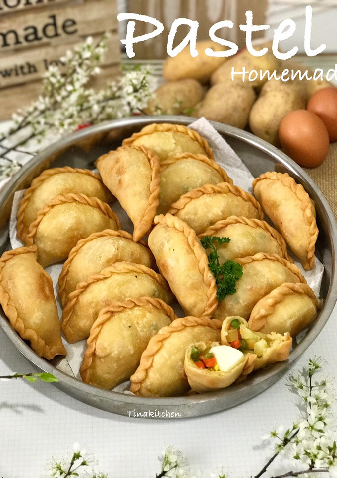Foto resep PASTEL isi kentang,wortel dan telur