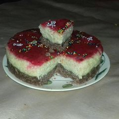A picture of Louki cake.