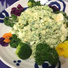 A picture of Broccoli and Boiled Egg Salad.