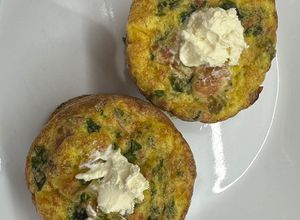 Una foto de Deliciosos Muffins de Espinaca y atún