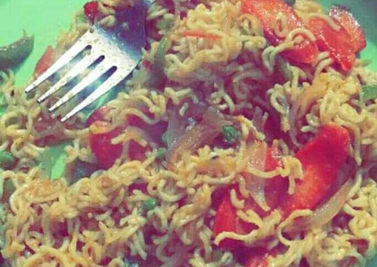 Steps to Make Perfect Veggies Maggi