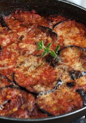 A picture of Eggplant Parmigiana with Ham.