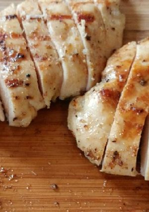 A picture of The Best Grilled Chicken.