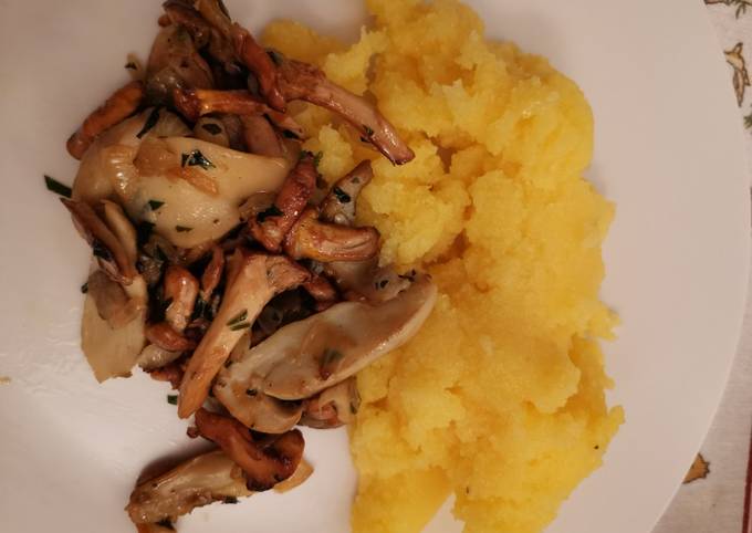 Modo semplice a Preparare Veloce Polenta e funghi