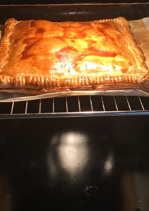 Una foto de Empanada de atún súper fácil