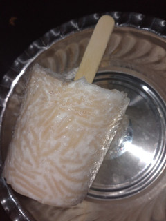 சேமியா ஐஸ் (Semiya ice recipe in tamil) செய்முறை முக்கிய புகைப்படம்
