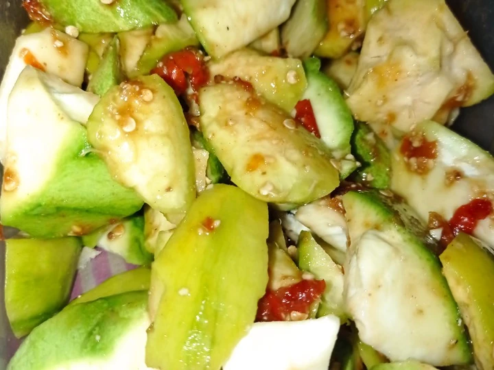 Cara Mudah Membikin Resep  Rujak mangga kedondong timun sambel kacang mete yang Menggugah Selera, Enak