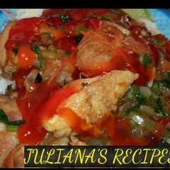 A picture of Chicken in sauce.