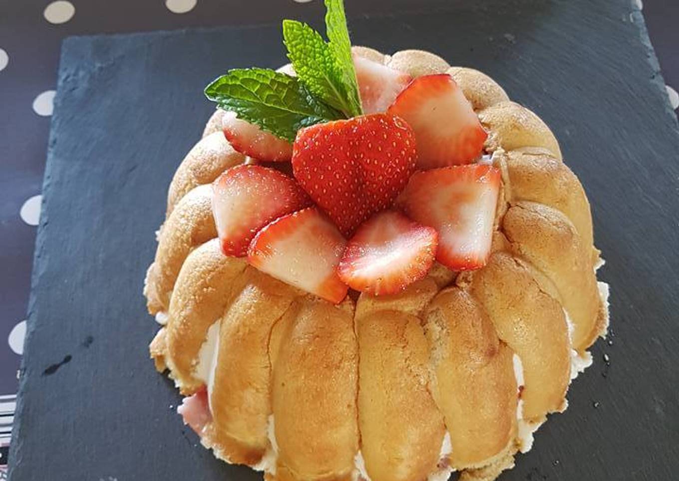 Charlotte aux fraises