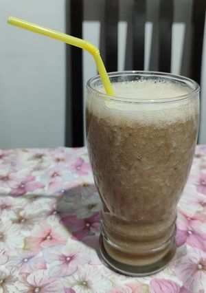 Una foto de Batido de banana y manzana