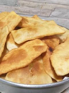 Una foto de Cuerito (torta frita)