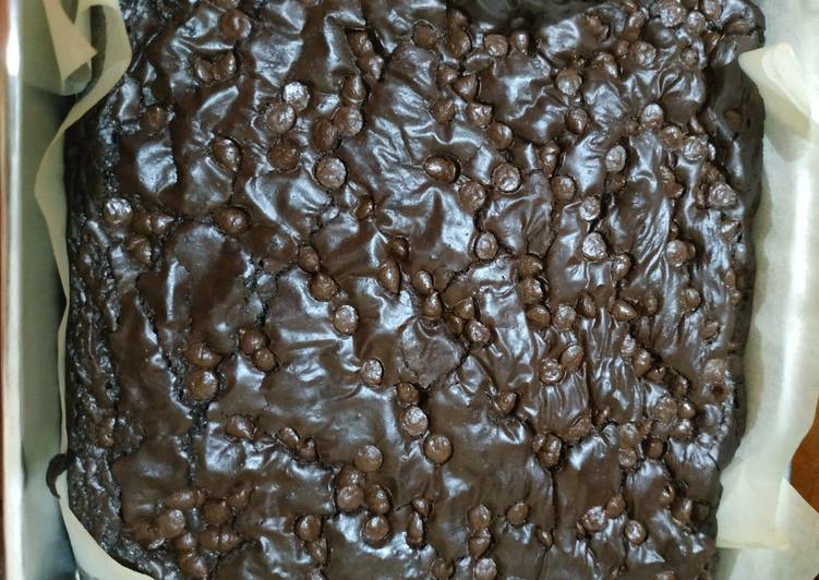 Cara Gampang Membuat Fudgy Brownies shiny crust, Sempurna