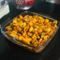 A picture of Garlic and Paprika Potatoes.