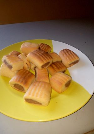 A picture of Chocolate bar Cookies.