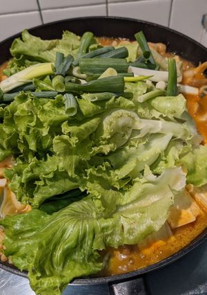 跟女兒一起瘦：清爽版韓式辣炒烏龍麵 的食譜成品照片