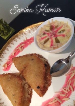 A picture of #rainbow3#Indian desertMalpua kheer.