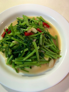 腐乳空心菜 的食譜成品照片