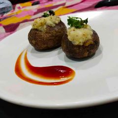 A picture of Loaded baked potato.
