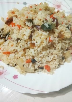 รูปของ ข้าวผัดไข่เยี่ยวม้า (มังสวิรัติ)