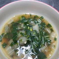 A picture of Bok Choy Soup.