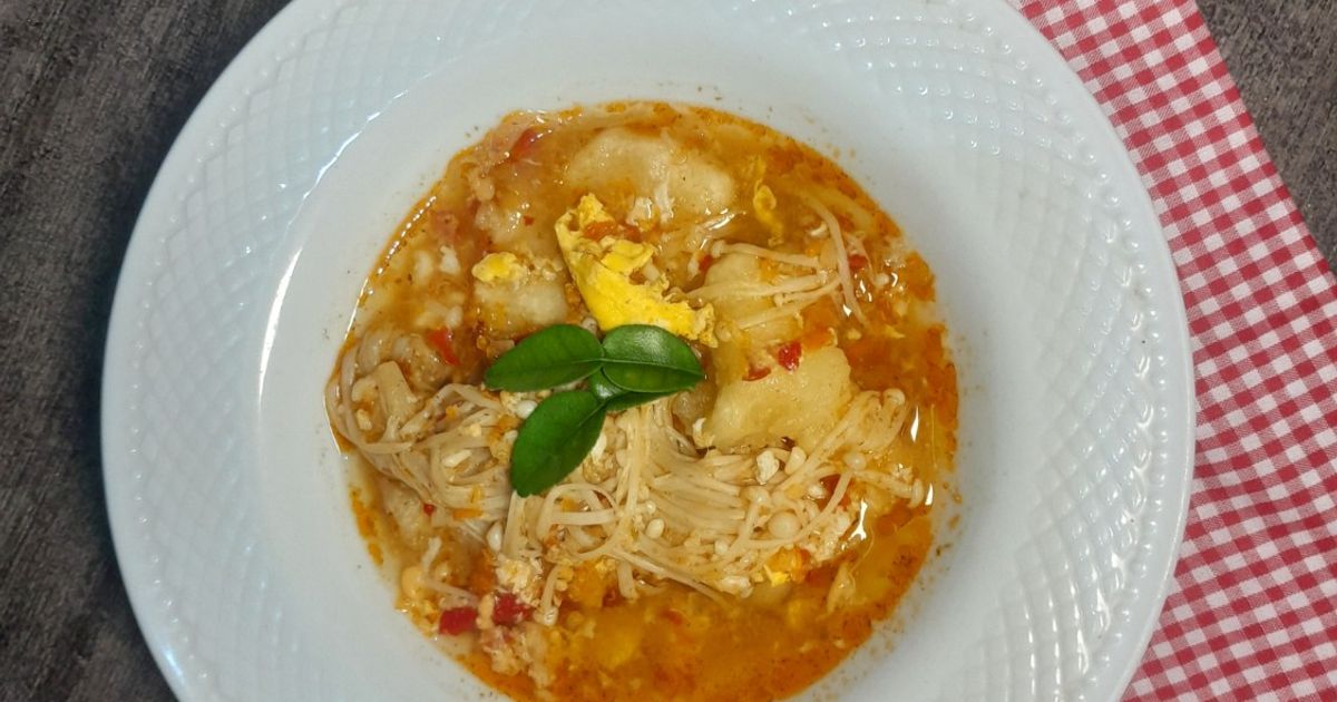 Tom yam cireng enoki