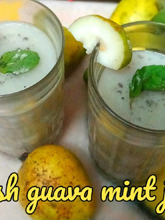 A picture of Fresh guava mint juice.