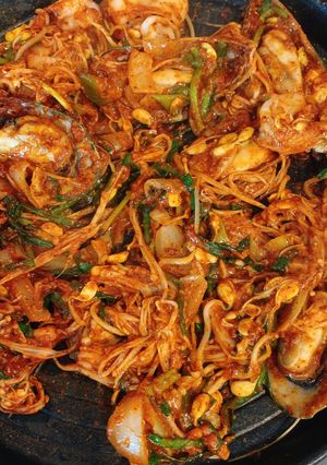 รูปของ ทะเลรสเผ็ดเกาหลี (แฮ มุล จิม)Hae mool jim (해물찜)🦑🦐🦪🦀 style by barbie👩🏼‍🍳