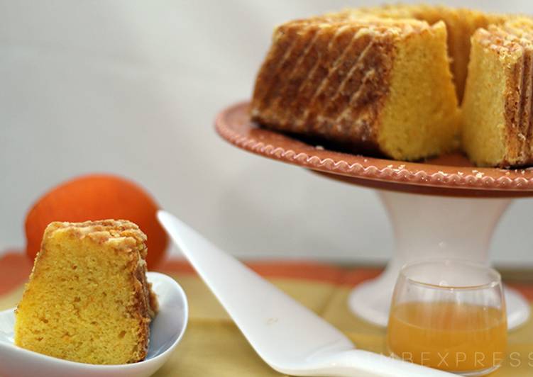 Bolo de laranja inteira
