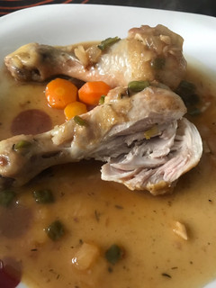 Una foto de Pollo a la cerveza